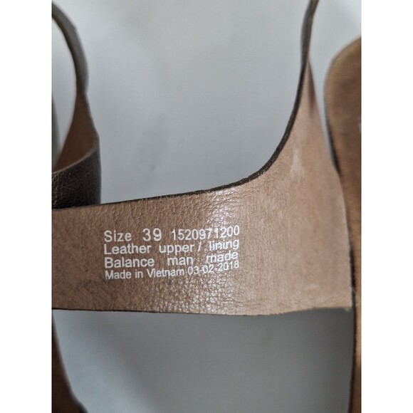 Dansko Vera Sandals Sz 39 US 9 Metallic Pewter Peep Toe Adjustable Strap Casual - Picture 12 of 14